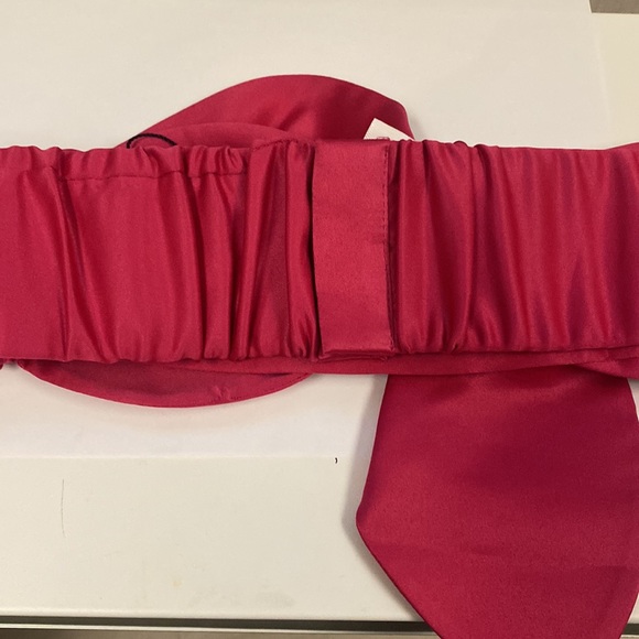 BCBG MaxAzria satin taxido belt - Picture 2 of 9